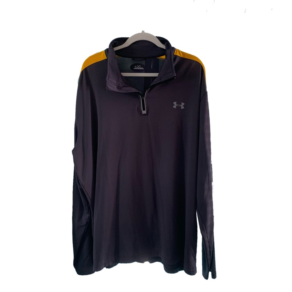 Under Armour Men’s Gray Pullover Sweatshirt with Yellow line on sleeves